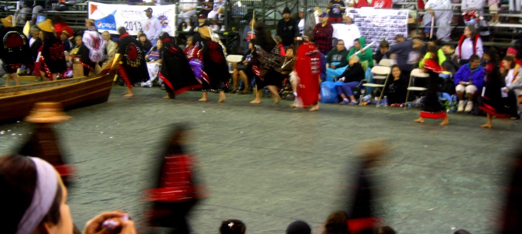 Dance-native-tribal-Potlatch-Quinault-Nation-summer-2013